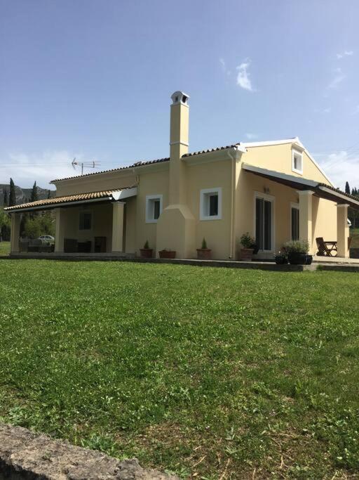 Villa Alexakis Doukades Экстерьер фото