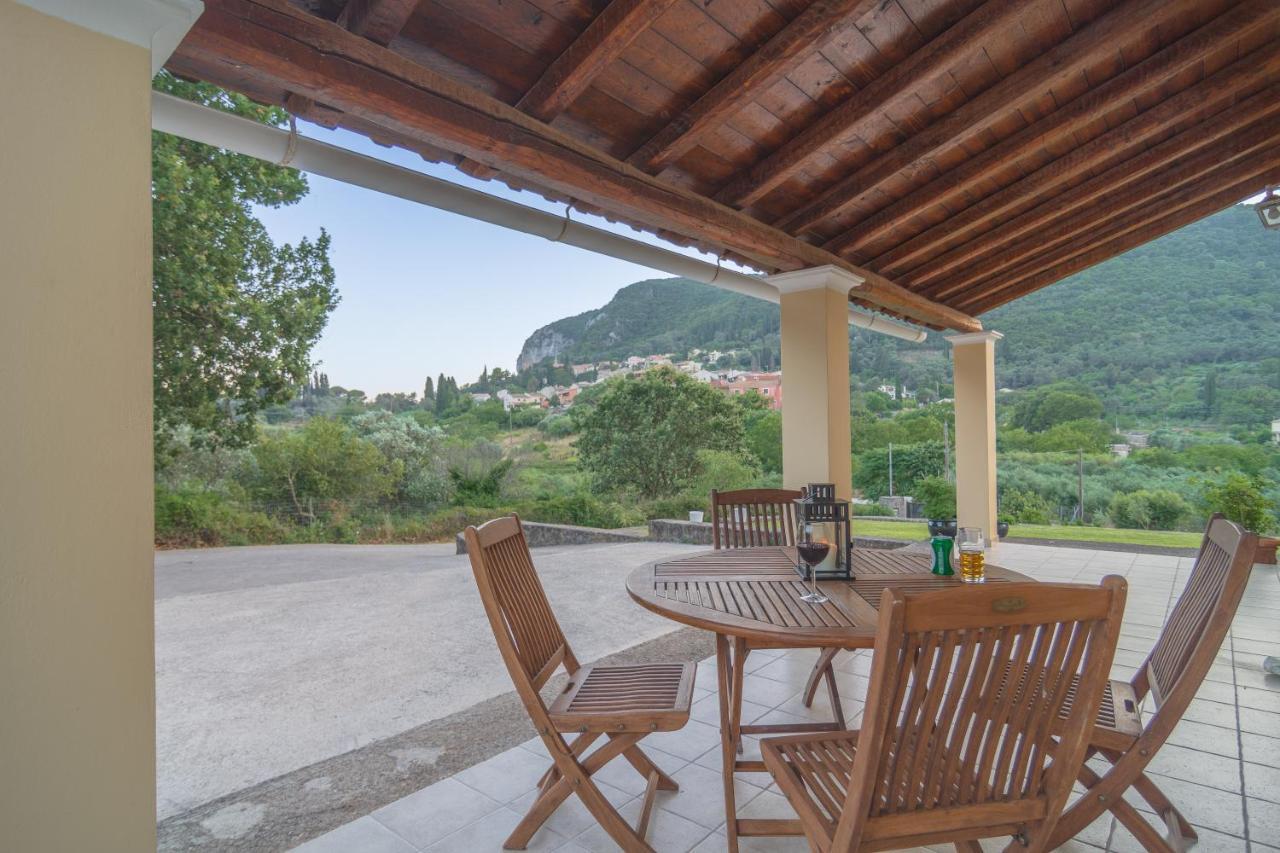 Villa Alexakis Doukades Экстерьер фото
