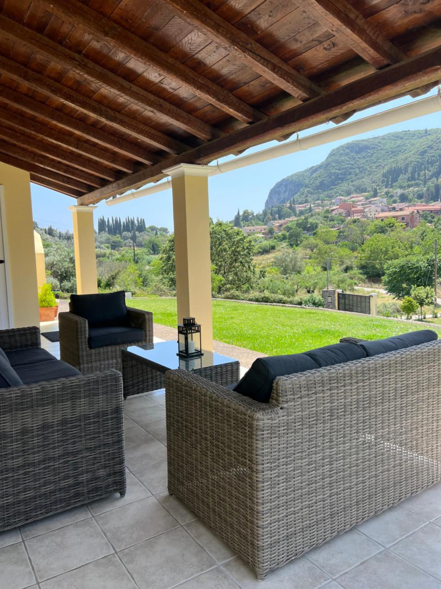 Villa Alexakis Doukades Экстерьер фото